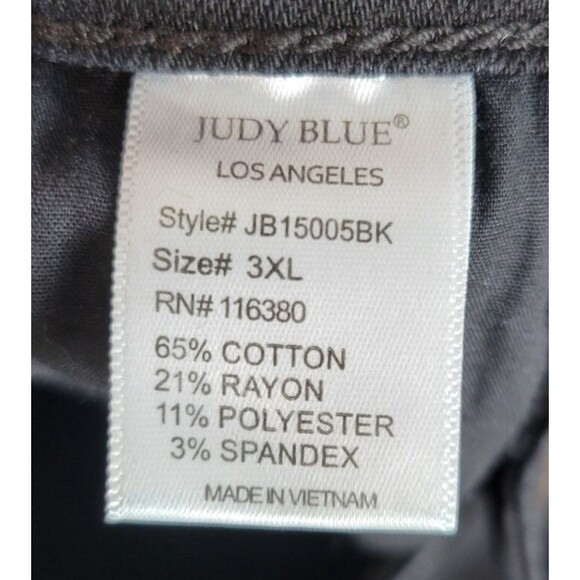 Judy Blue Plus Size Black Denim Shorts Size 3XL - Picture 7 of 9
